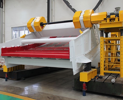 Linear vibrating screen